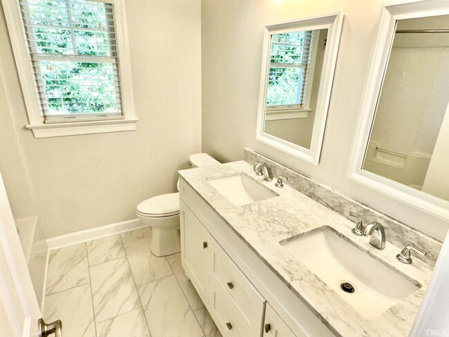Building Photo - 305 Cary Pines Dr