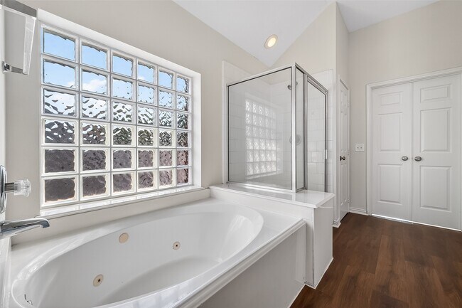 Building Photo - 19326 Colony Trail Ln