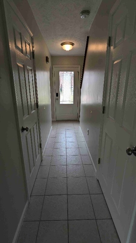 Building Photo - 146 Villa Dr