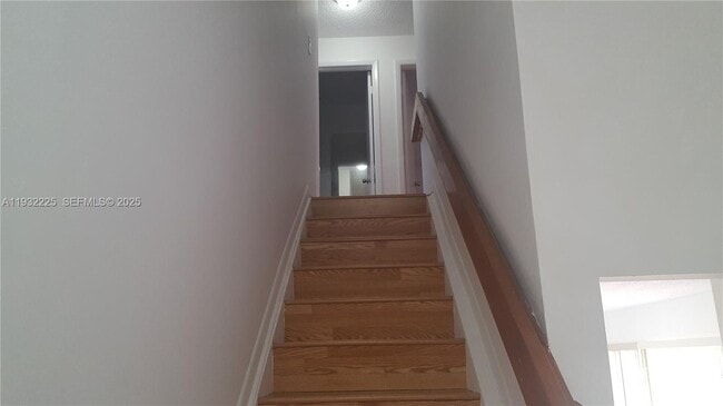 Building Photo - 11860 SW 92nd Ln