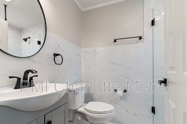 Building Photo - 10707 Walkers Ferry Rd