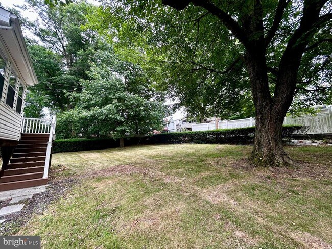 Building Photo - 287 Anderson Rd