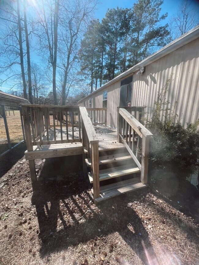 Building Photo - 1035 Haws Run Rd