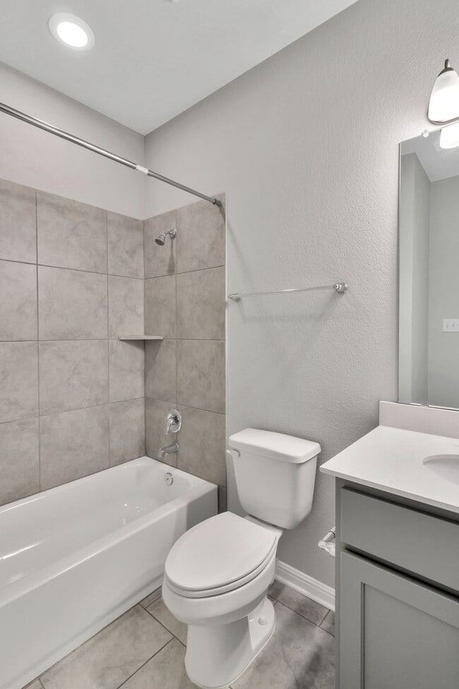 Building Photo - 227 Kellys Heroes Wy