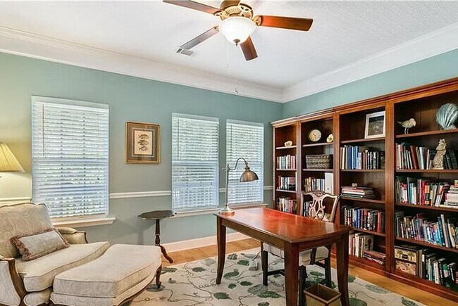 Building Photo - Beautiful 3 bedroom 2 bath home