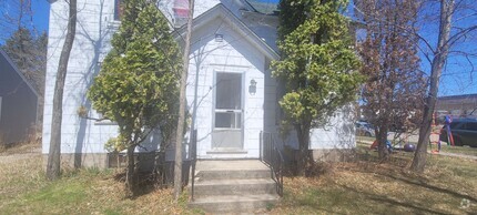 Building Photo - 405 Mississippi Ave NW