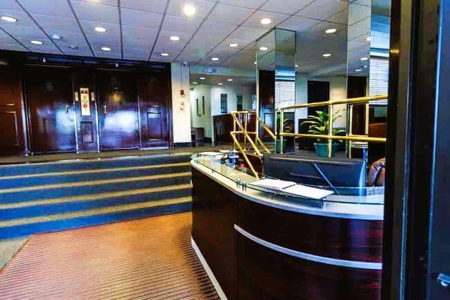Building Photo - 6515 JFK Blvd E