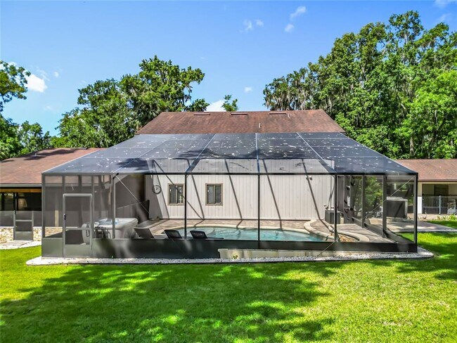 Building Photo - 4661 SW 7th Avenue Rd