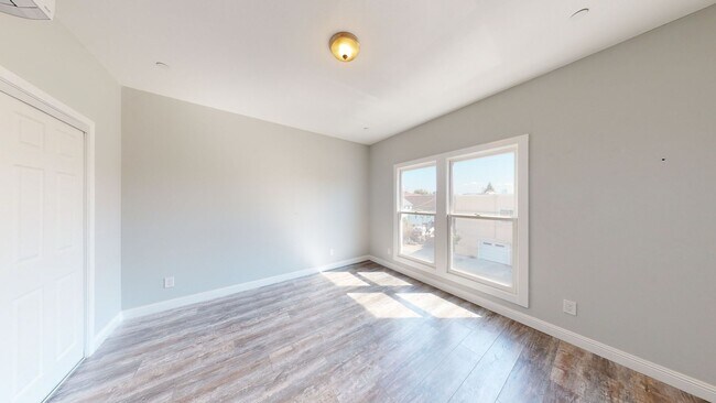 Building Photo - 1411 Peralta St