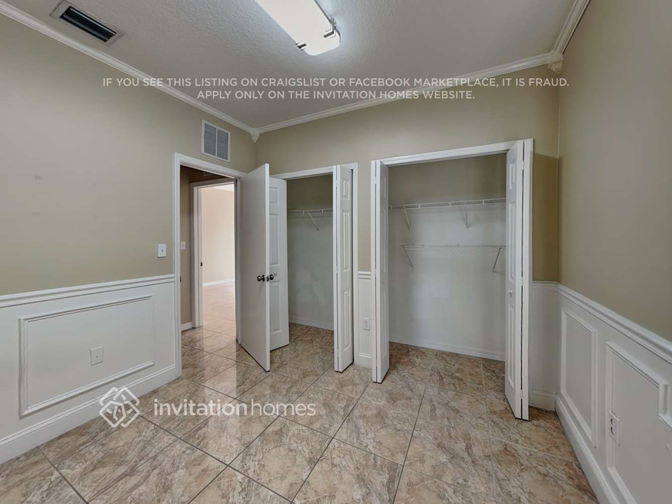 Building Photo - 5851 SW 163rd Pl