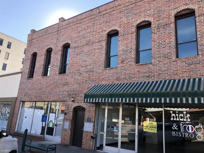 1 br, 1 bath - 110 E Tyler St 202 - 1 br, 1 bath  - 110 E Tyler St 202