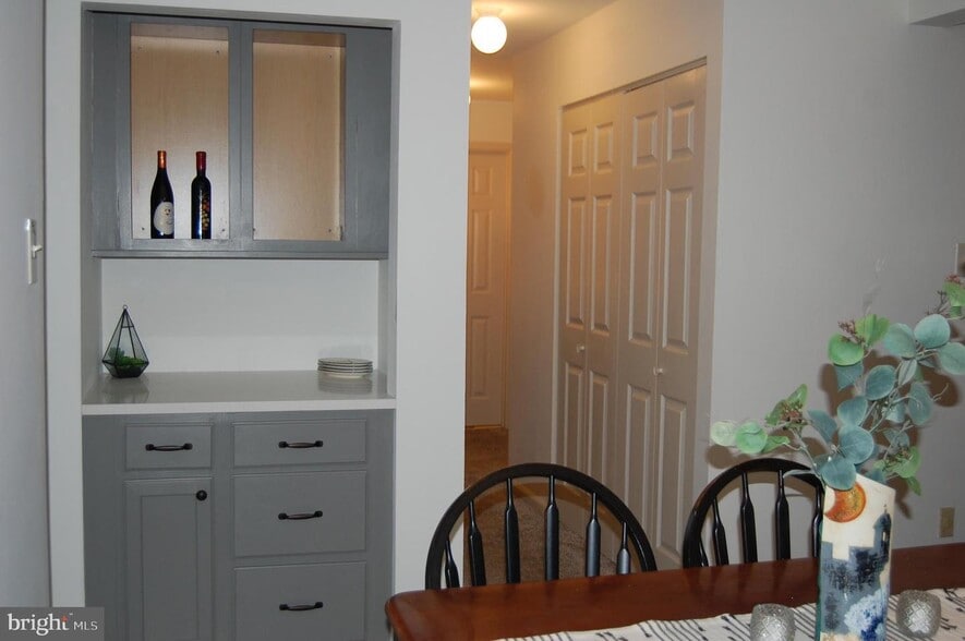 Dining room - 816 Reading Ct
