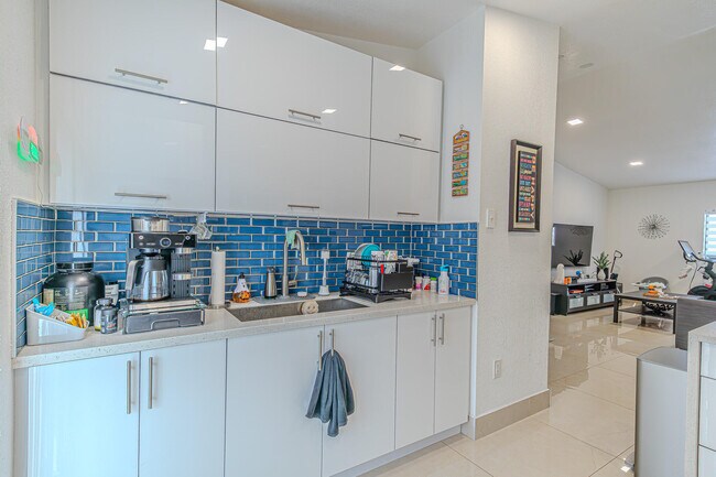 Building Photo - 7690 W 29th Way