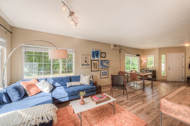 Carroll S Creek Marysville Wa Apartment Finder - Home Again Furniture Marysville Wa Carroll S Creek Marysville Wa Apartment Finder - Home Again Furniture Marysville Wa
