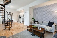 Building Photo - 2061 Kater St