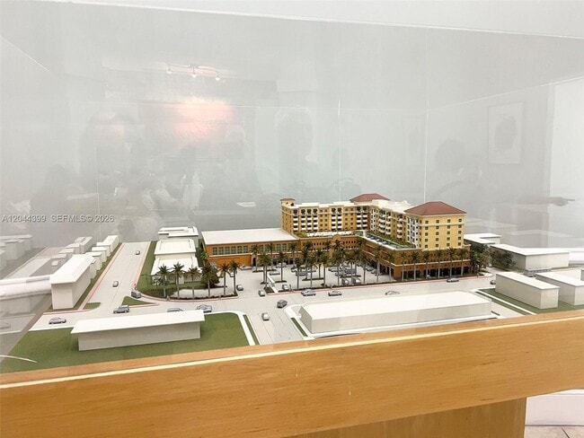 Building Photo - 50 Menores Ave