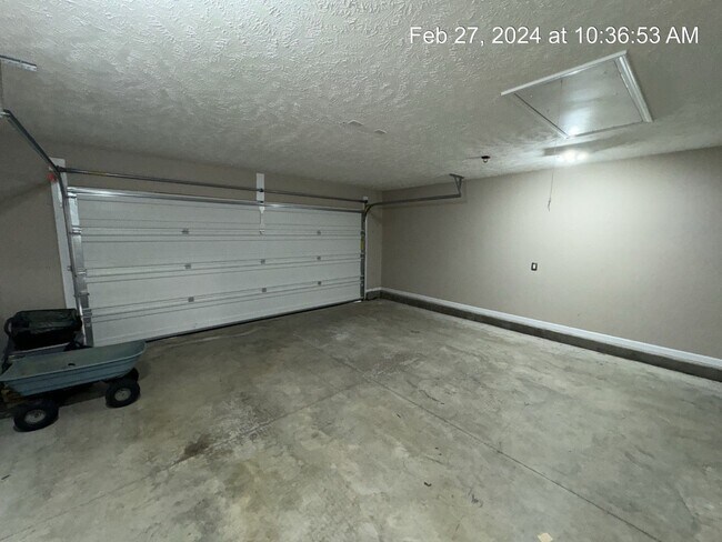 Building Photo - 4937 Yorkchester Dr