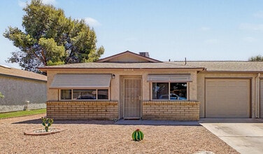 Building Photo - 10141 N 97th Dr