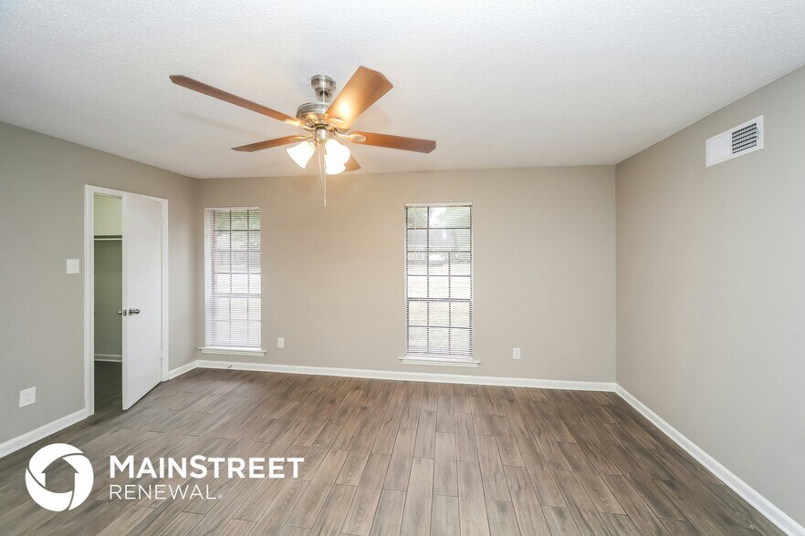 Building Photo - 3978 Silverleaf Rd