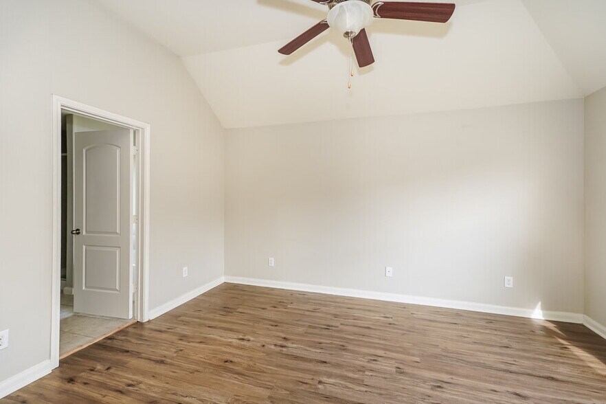 Building Photo - 4608 Conley Ln