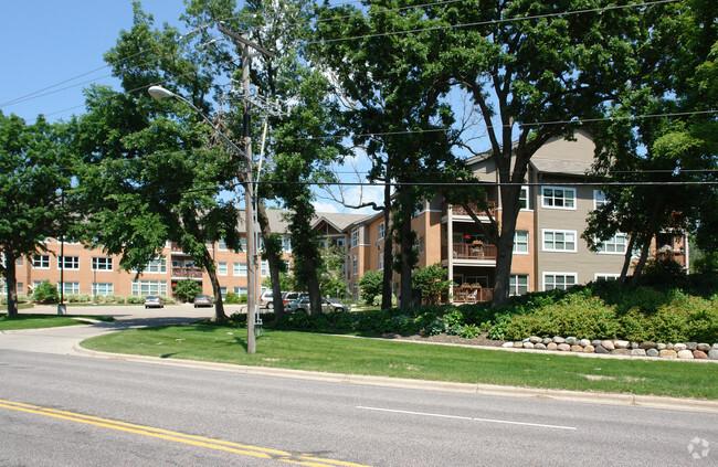 Building Photo - Summerhill Cooperative of Bloomington