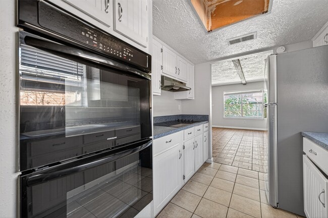 Building Photo - 23107 Bright Star Rd