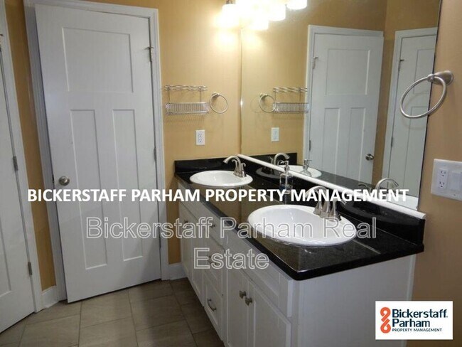 Building Photo - 22 Eagle Nest Dr
