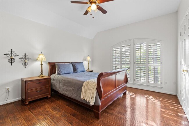 Building Photo - 13614 Cardinal Cove Ct