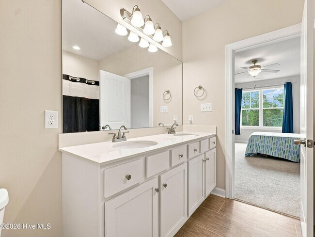 Building Photo - 227 Crab Claw Spit Ln