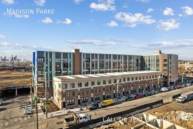 Building Photo - Somerset Station - PHA Welcome