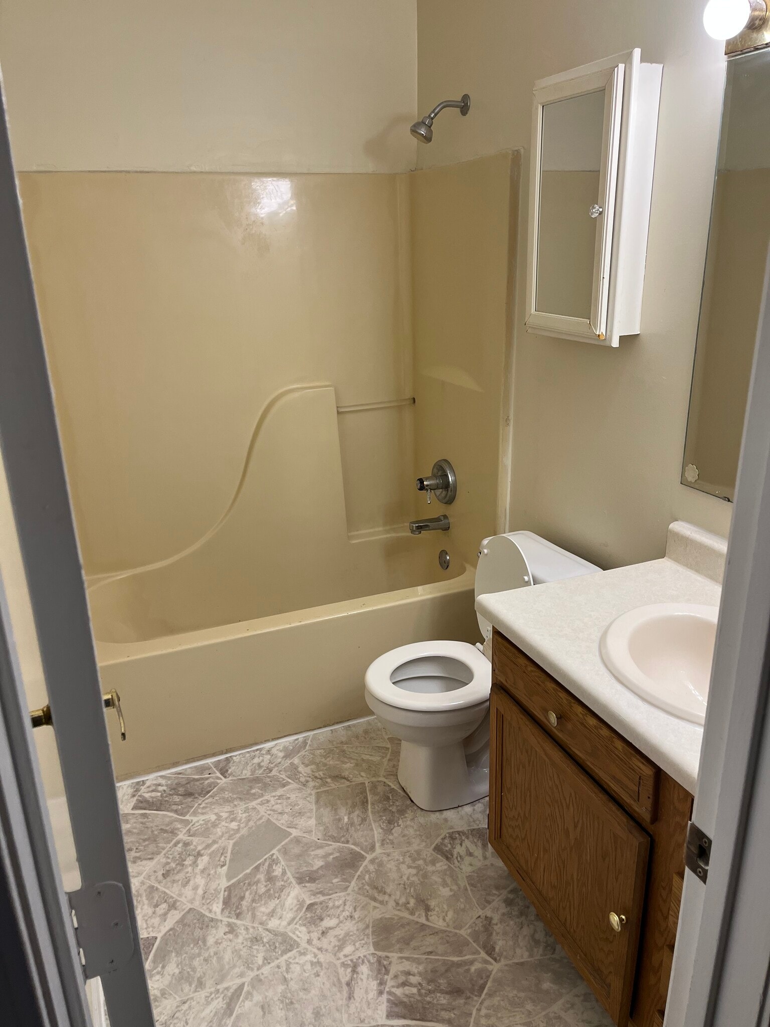 Bathroom - 1224 Prairie Depot