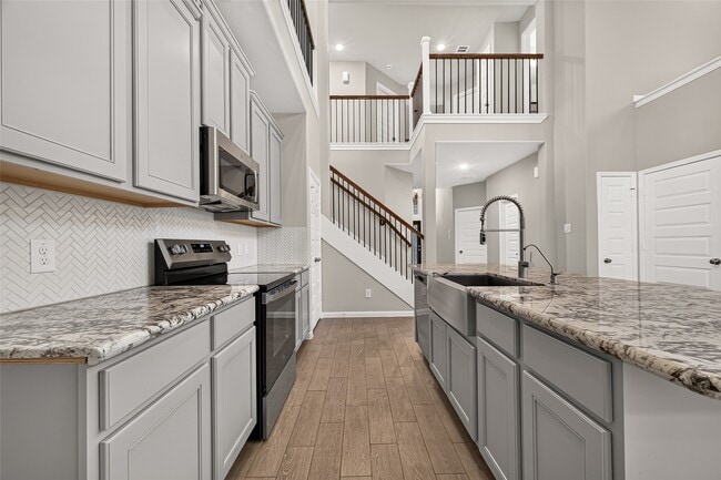 Building Photo - 30359 Limber Pines Dr