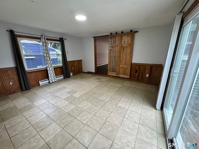 Building Photo - 9 Fulmore Dr