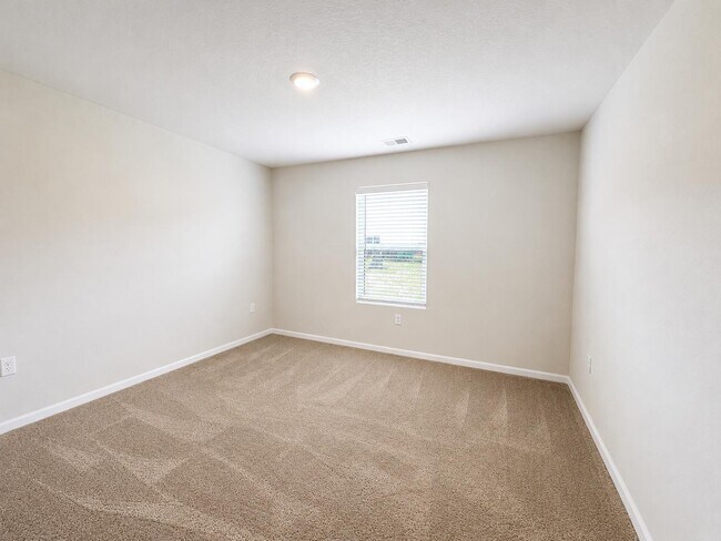 Building Photo - 8023 Derby Wood Ln