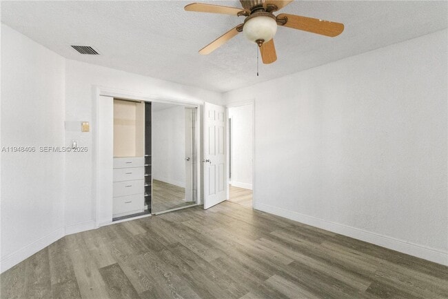 Building Photo - 3521 NW 18th Pl