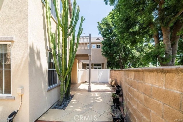 Building Photo - 8 San Clemente