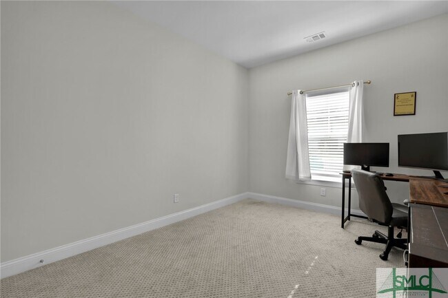 Building Photo - 145 Nettleton Ln
