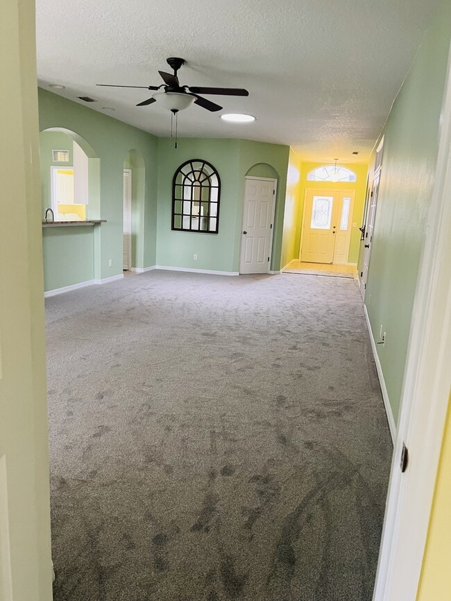 Building Photo - 5446 Sea Leopard St