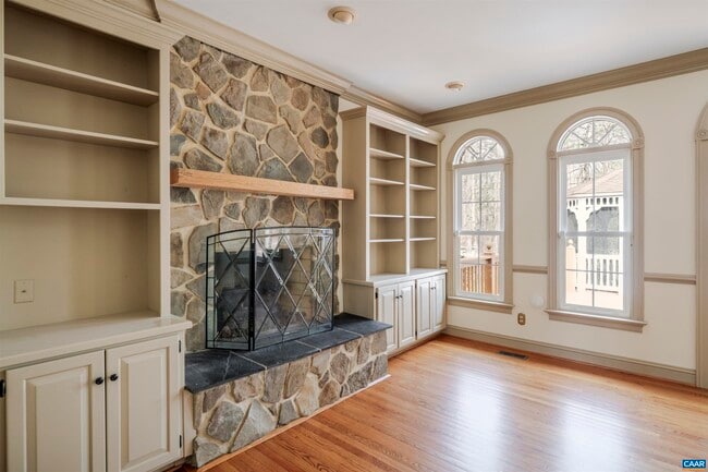Building Photo - 3125 Beau Mont Farm Rd