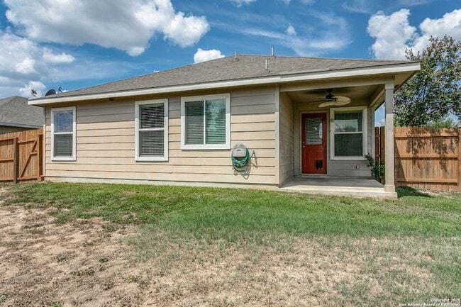 Building Photo - 316 Lonestar Gait