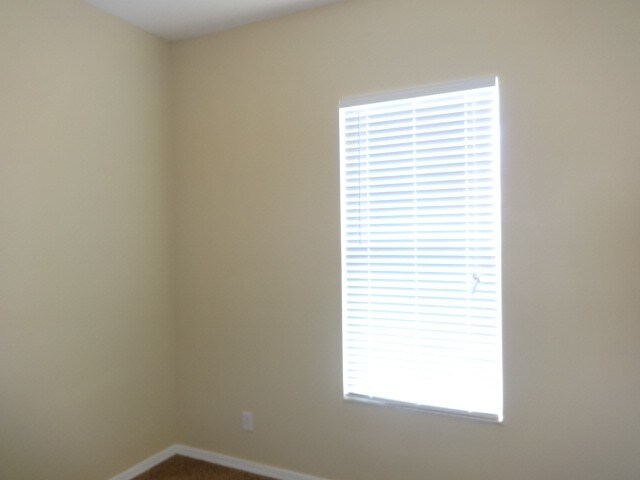 Building Photo - 2462 St Johns Ln