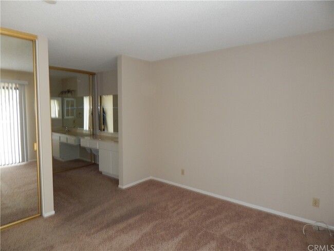 Building Photo - 7703 Riverdale Wy