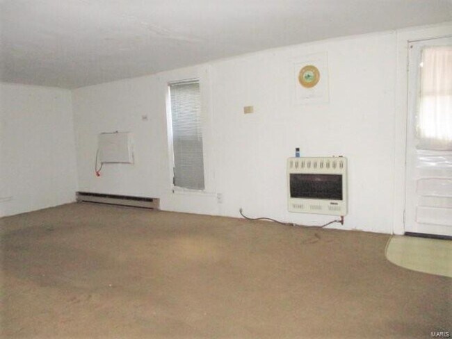 Building Photo - POTOSI - 2 Bedroom Home On 1.1 Acres Close to Town - $599 MONTH / $999 DOWN