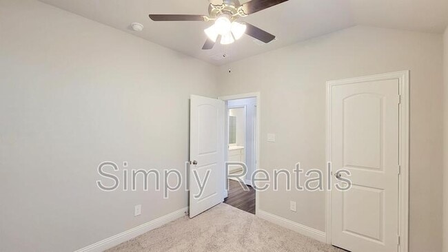 Building Photo - Brindle Dr. 1417