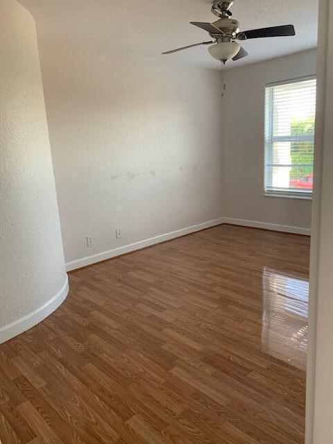Building Photo - 6861 Cobia Cir