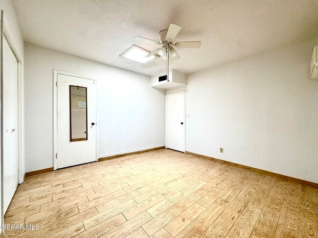 Building Photo - 7512 Kingman Dr
