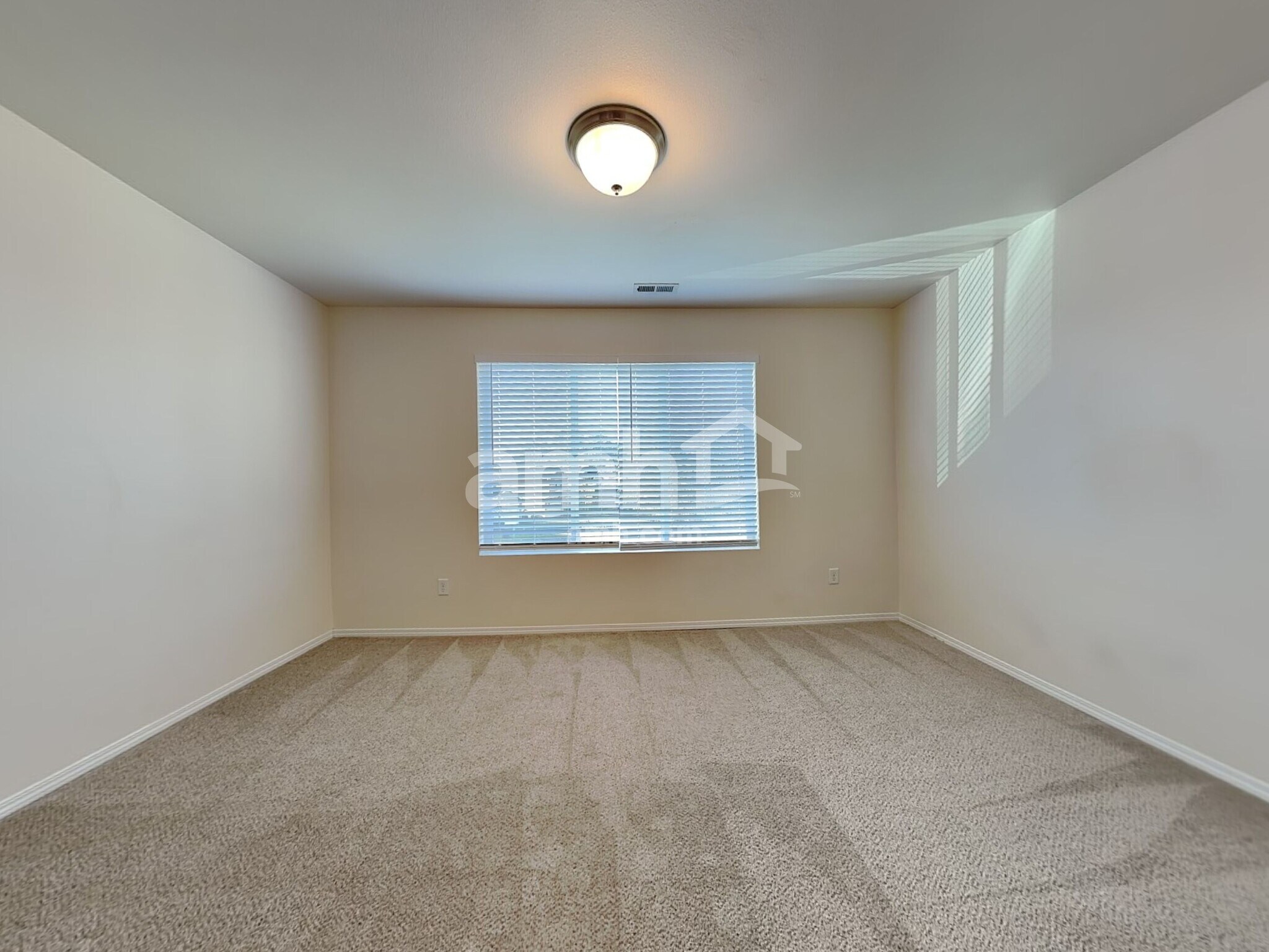 Building Photo - 20113 47th Ave Ct E