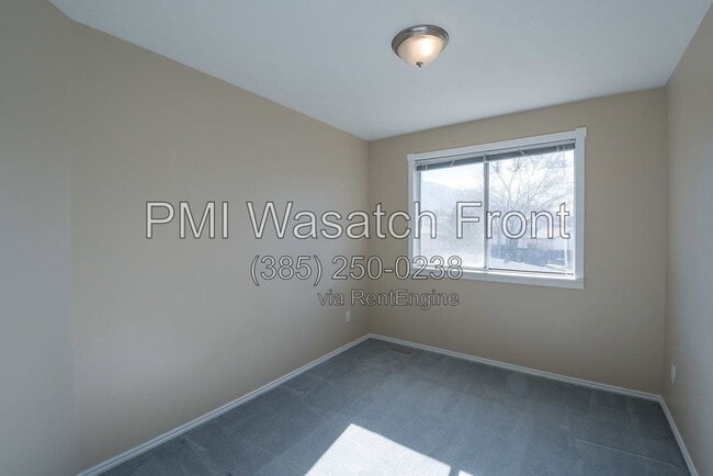 Building Photo - 794 E Savannah Ct