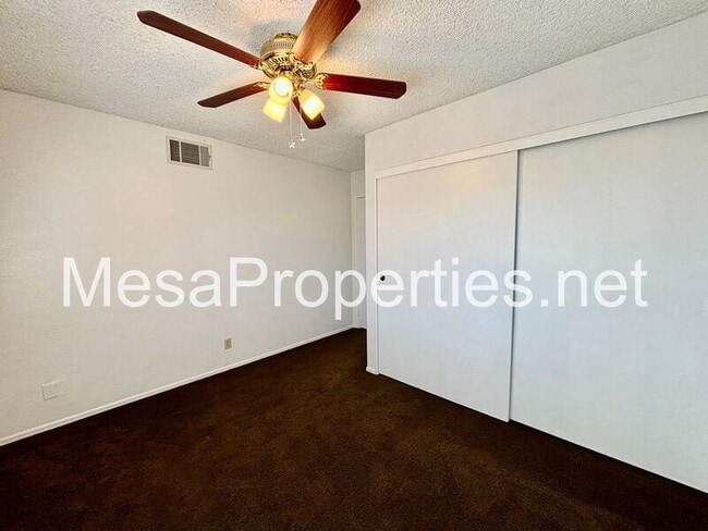 Building Photo - 14216 Brentwood Dr