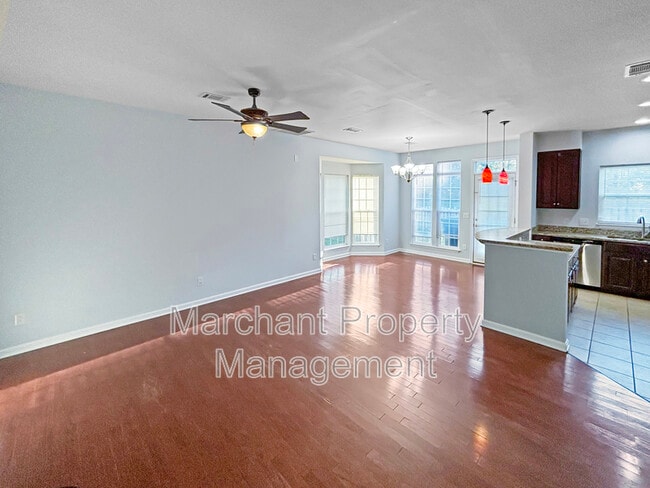 Building Photo - 114 Awendaw Way